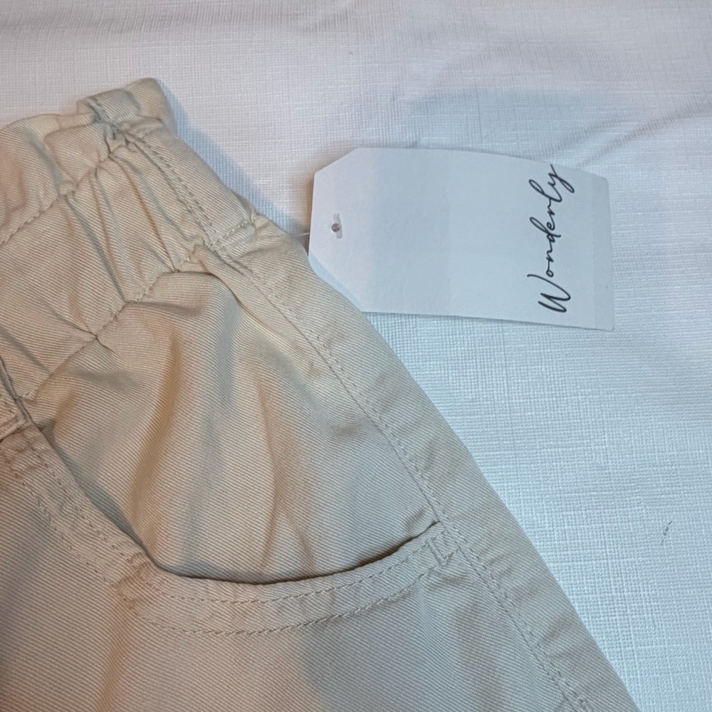 Wonderly High Waist Light Cream Shorts - Picture 5 of 7